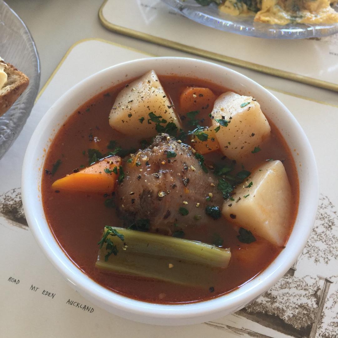 法式红烩牛尾(传统法式是懒人心中的痛）