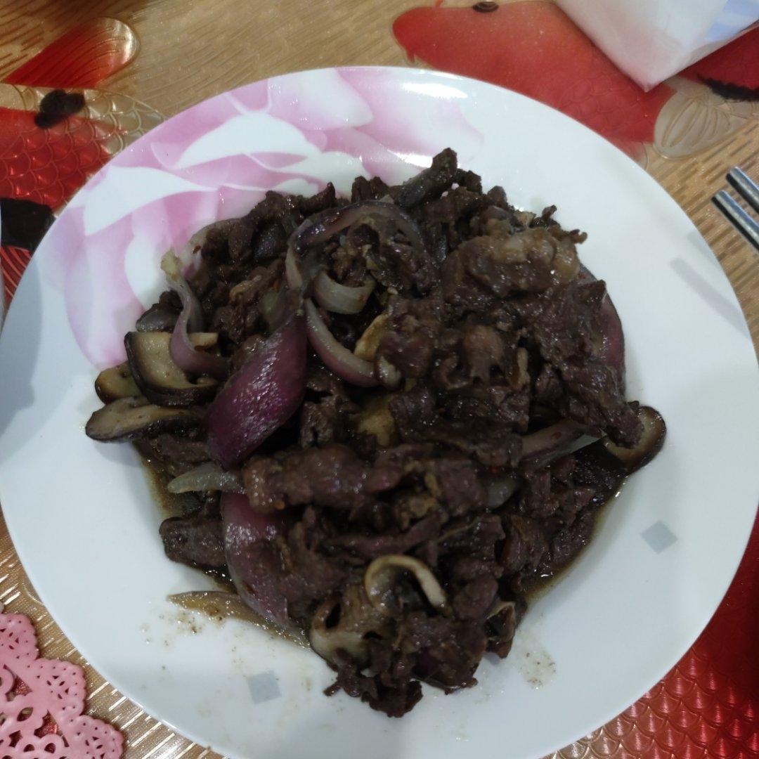 又香又嫩的小炒牛肉（巨好吃，手残党也能做）