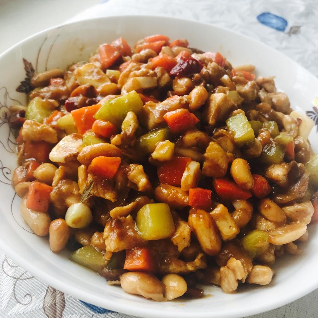 宫保鸡丁！最正宗最讲究的做法！