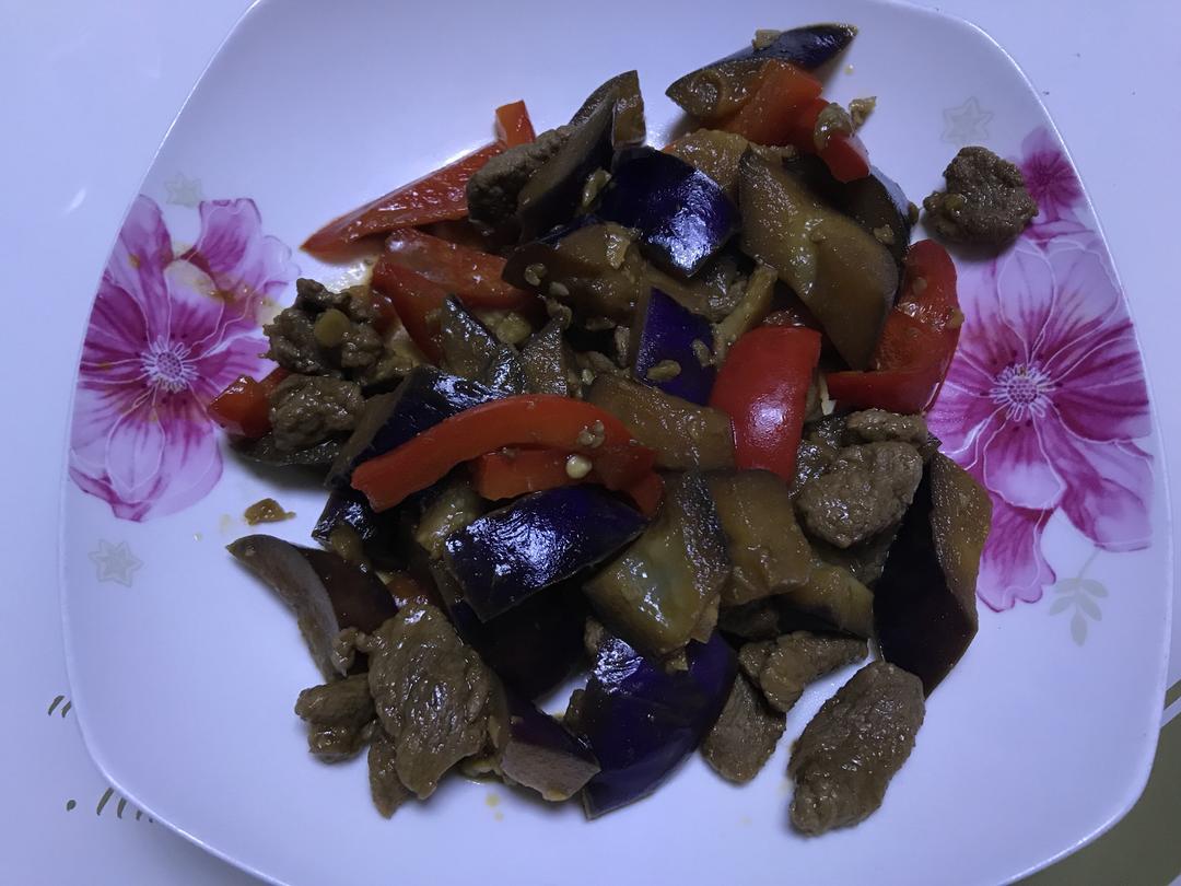 万紫千红小炒肉的做法