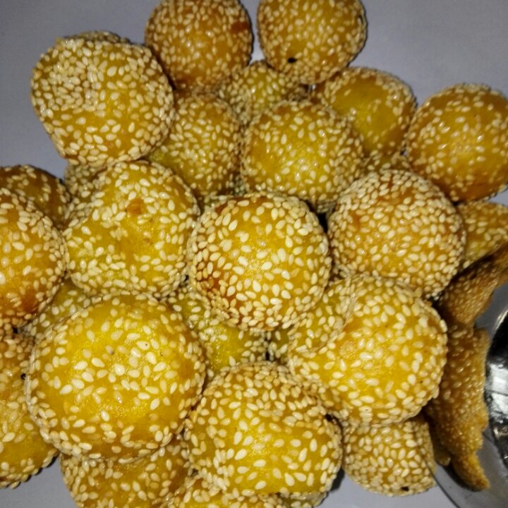 黄金球之一（南瓜芝麻球）