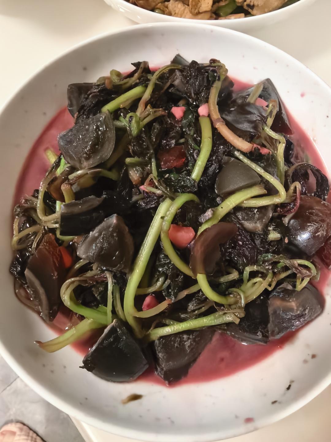 皮蛋苋菜