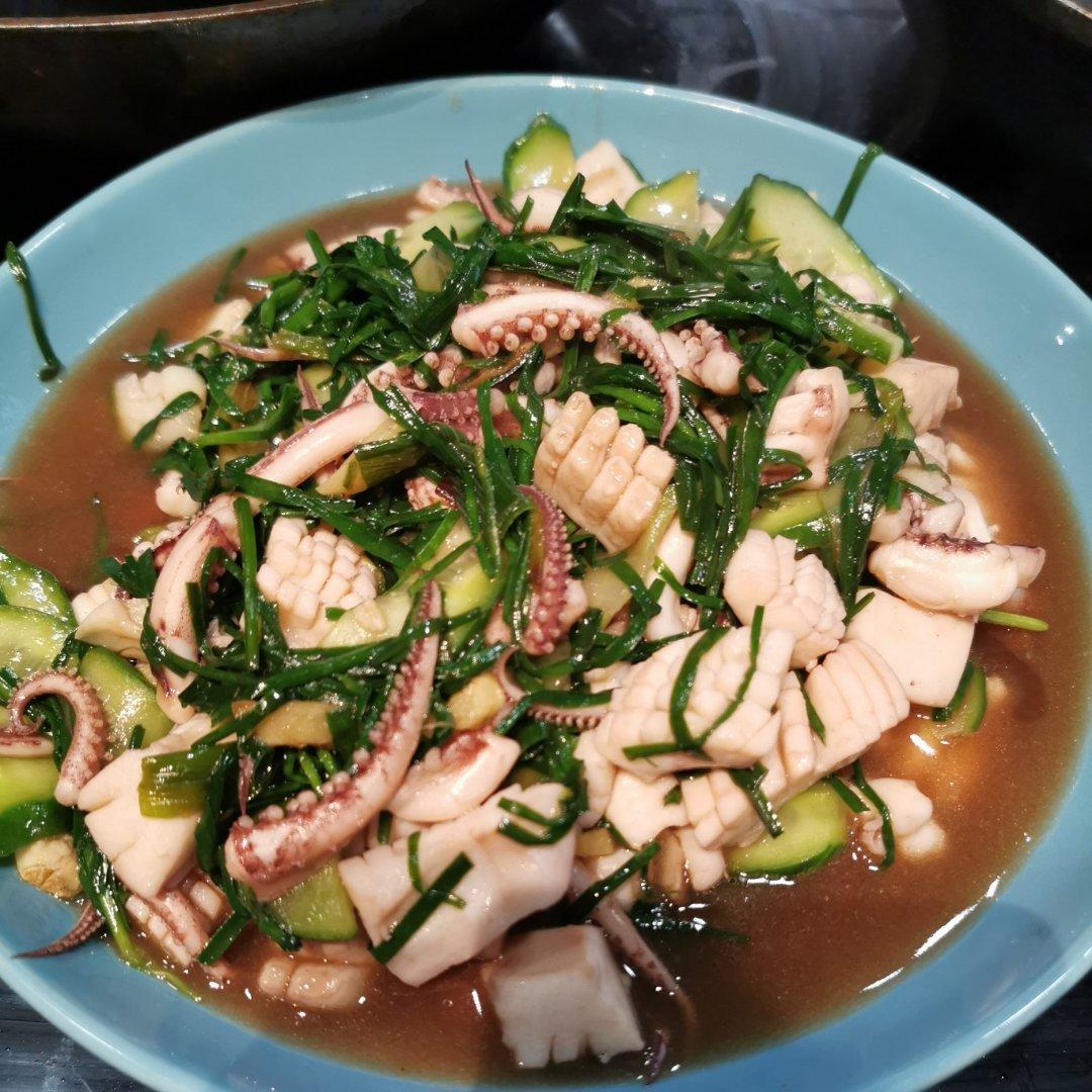 鱿鱼炒韭菜