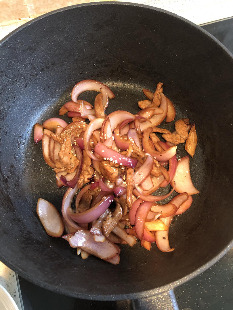 洋葱炒肉（宝宝爱吃）