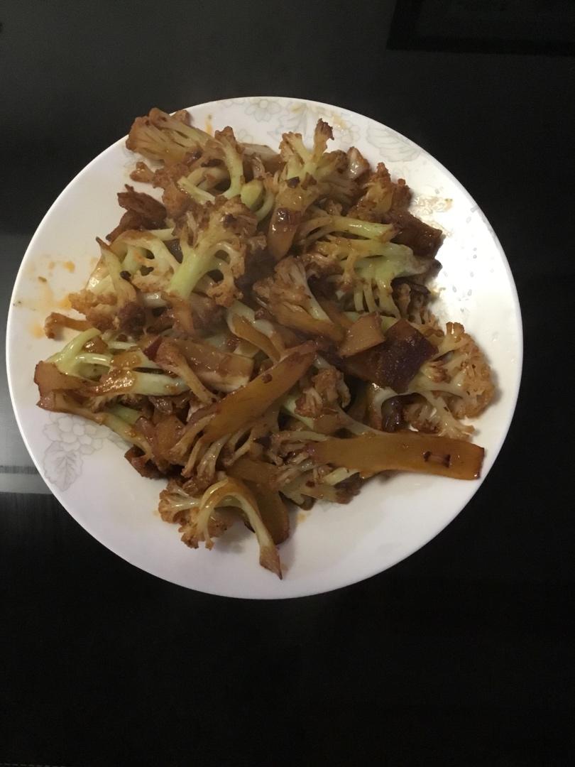 烧烤味干煸花菜