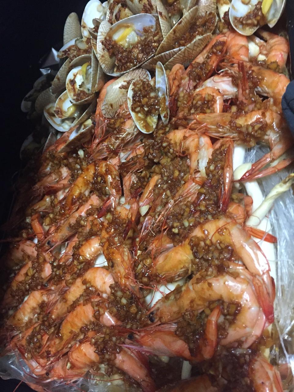 蒜蓉粉丝烤花甲虾