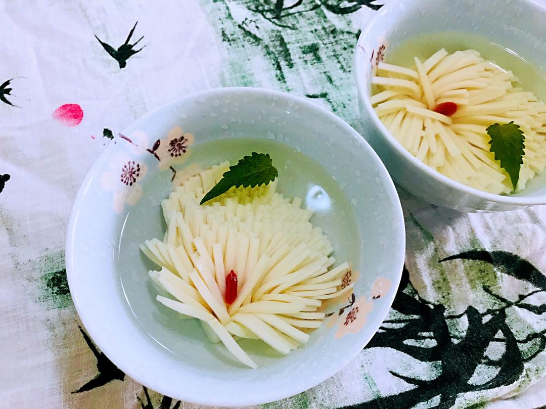 tinascanteen做的菊花豆腐手切详版附过程图