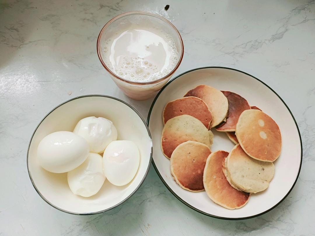 快手松饼（早餐吃它准没错~）