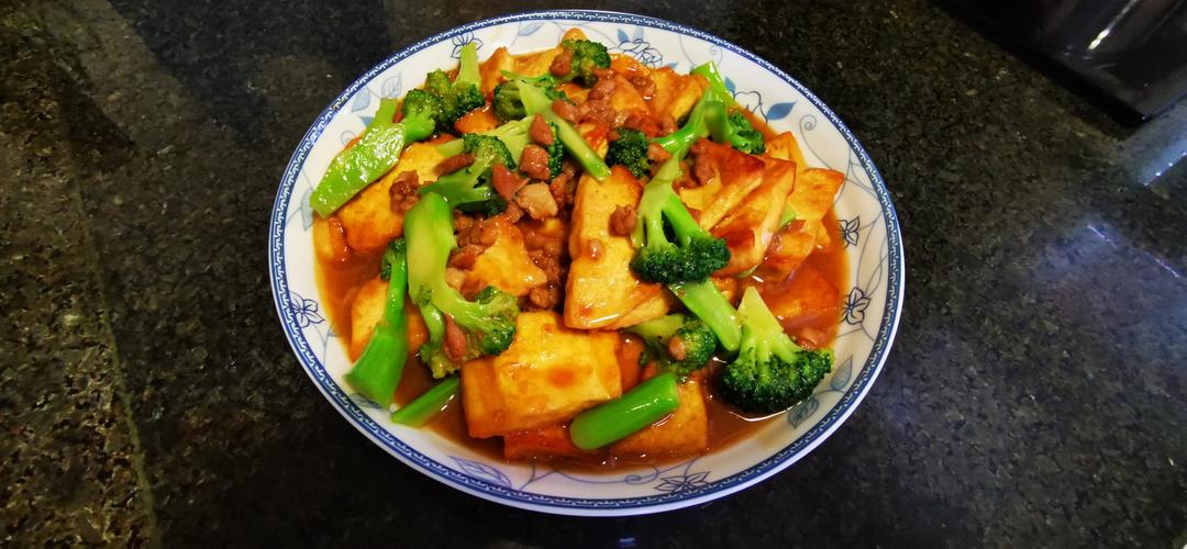 红烧豆腐西兰花
