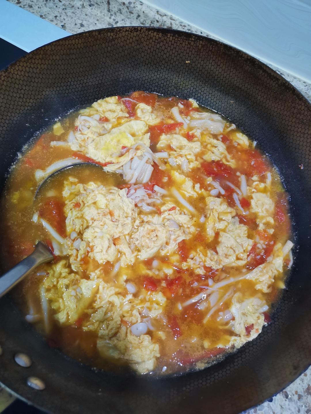 巨鲜美番茄蘑菇蛋汤