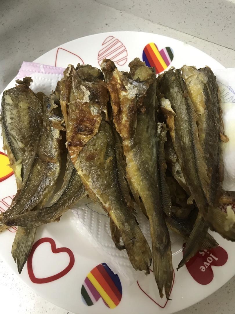 酥炸小黄鱼～吸油少
