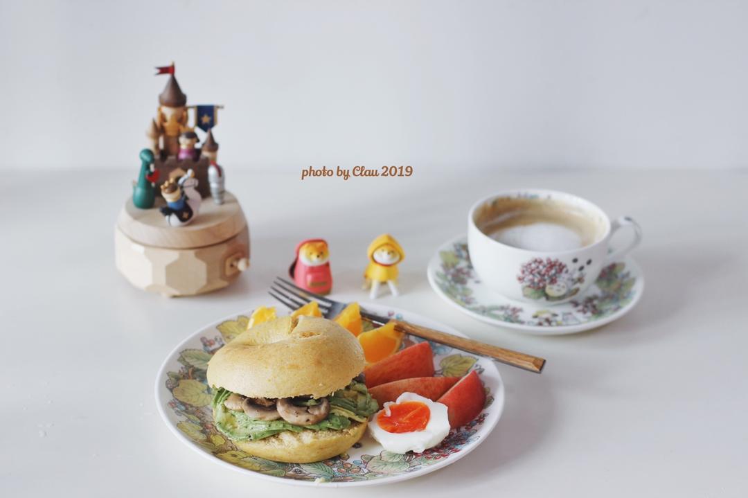 无油低糖的健康主食面包：芝麻贝果