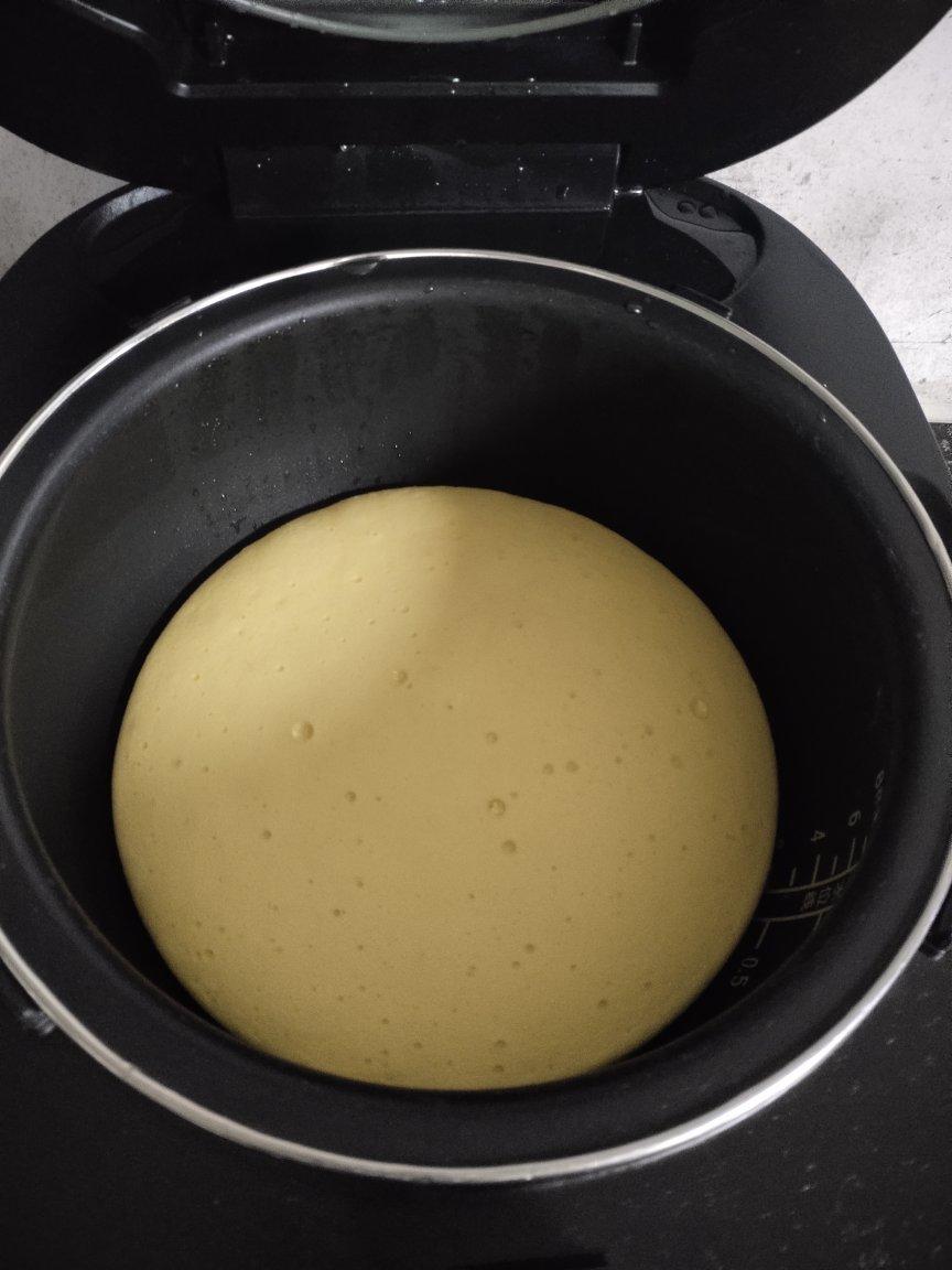 不用电子称只需要普通电饭锅做的电饭锅蛋糕