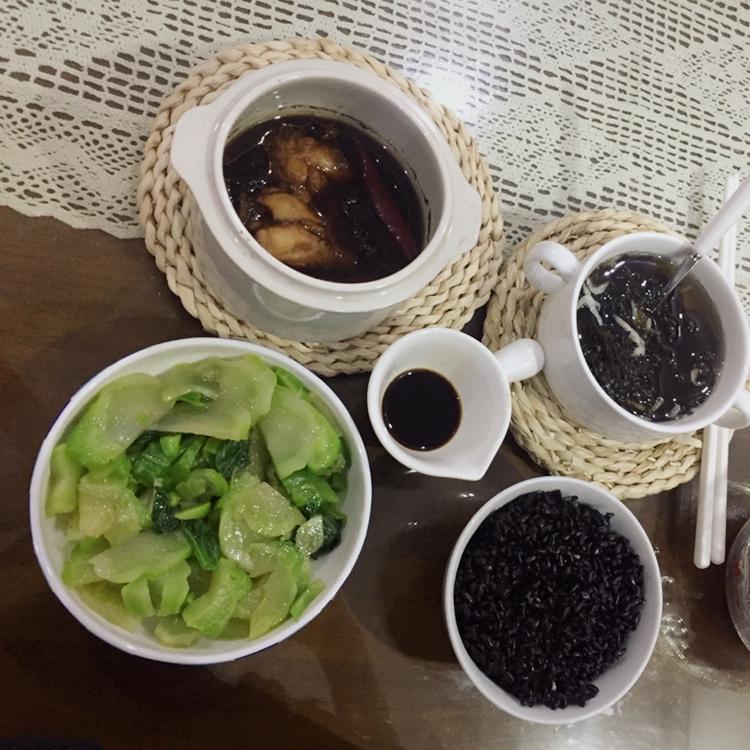 一看就会的  *白灼儿菜*