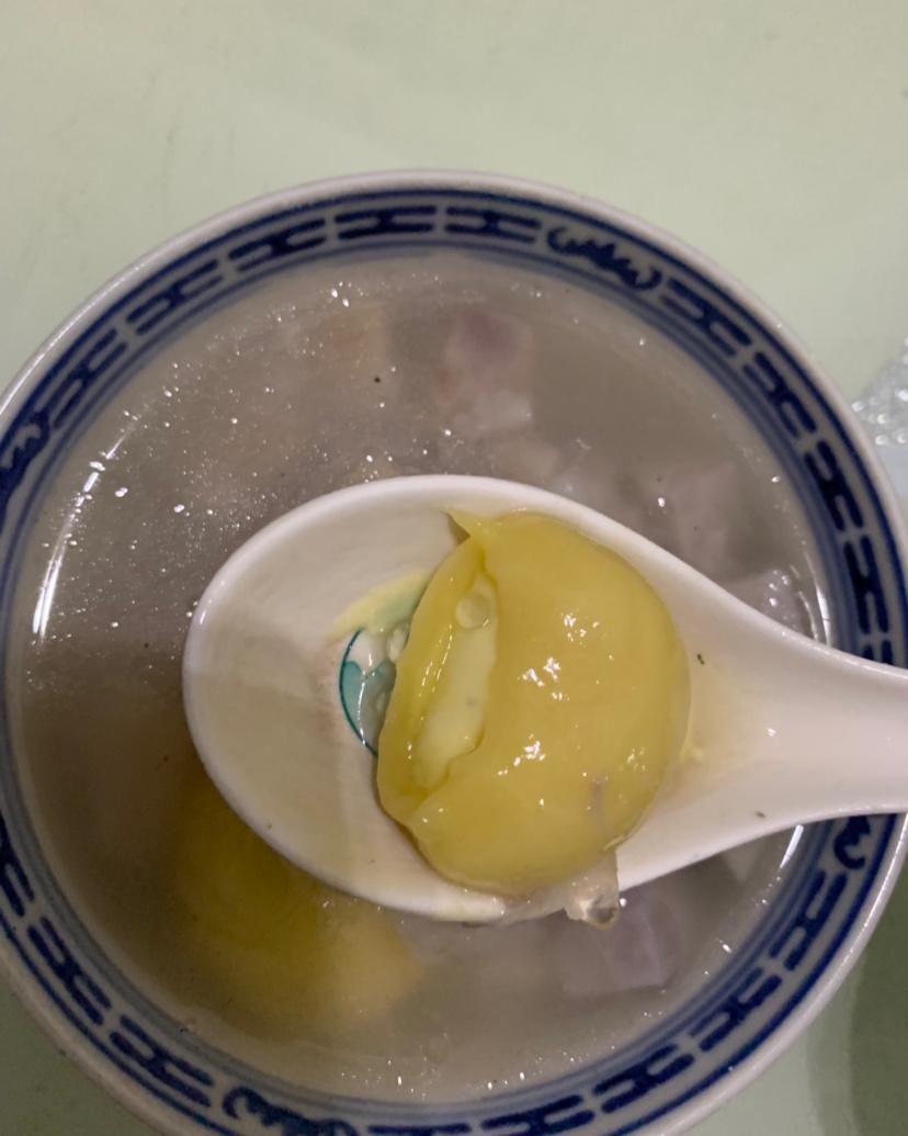 牛奶西米露汤圆