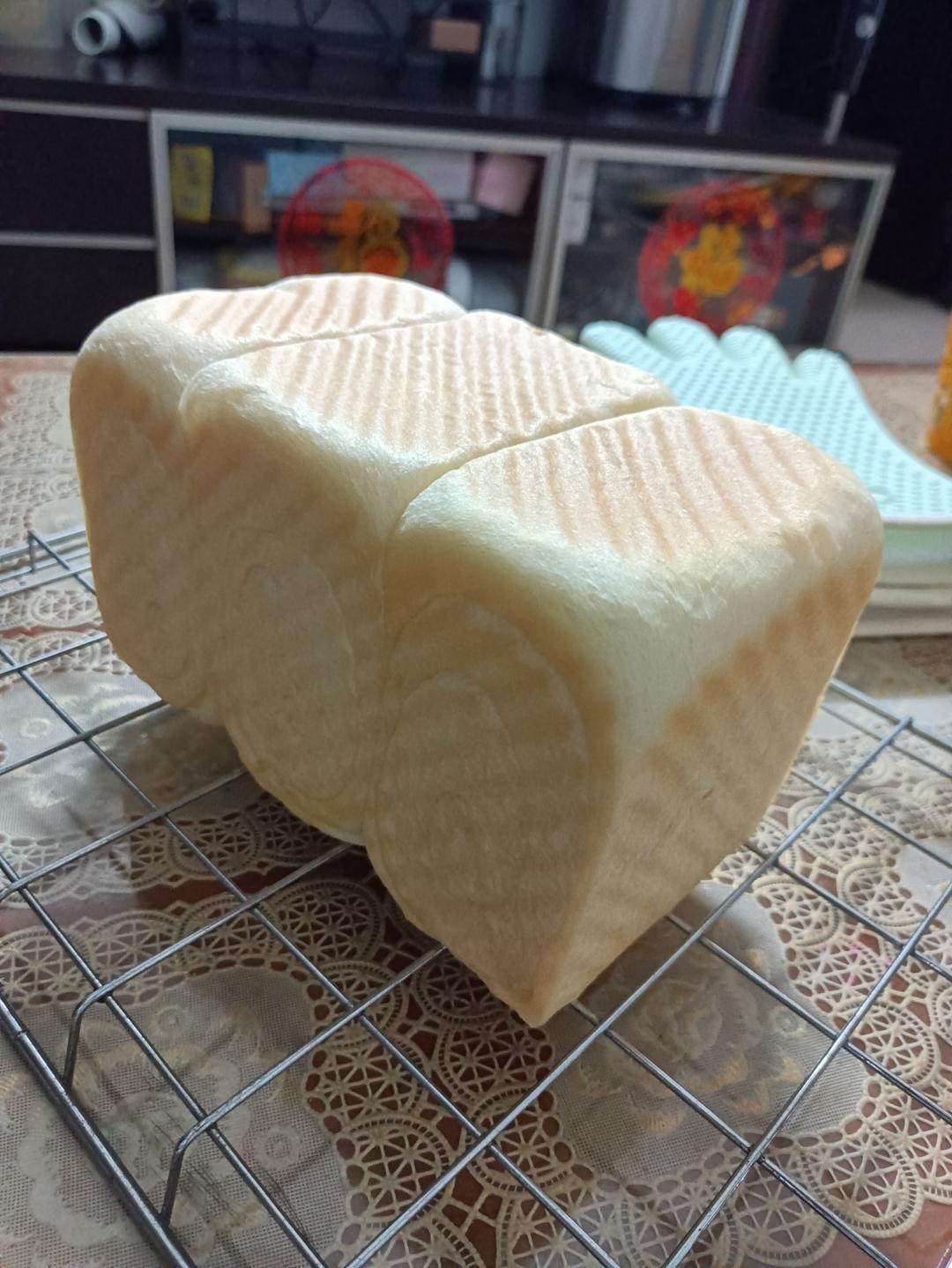 比棉花还柔软的中种北海道吐司