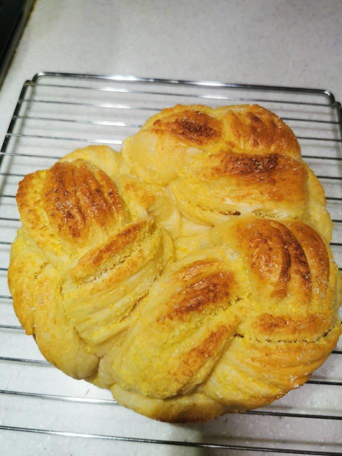 视频菜谱：做过几百次的椰蓉吐司面包