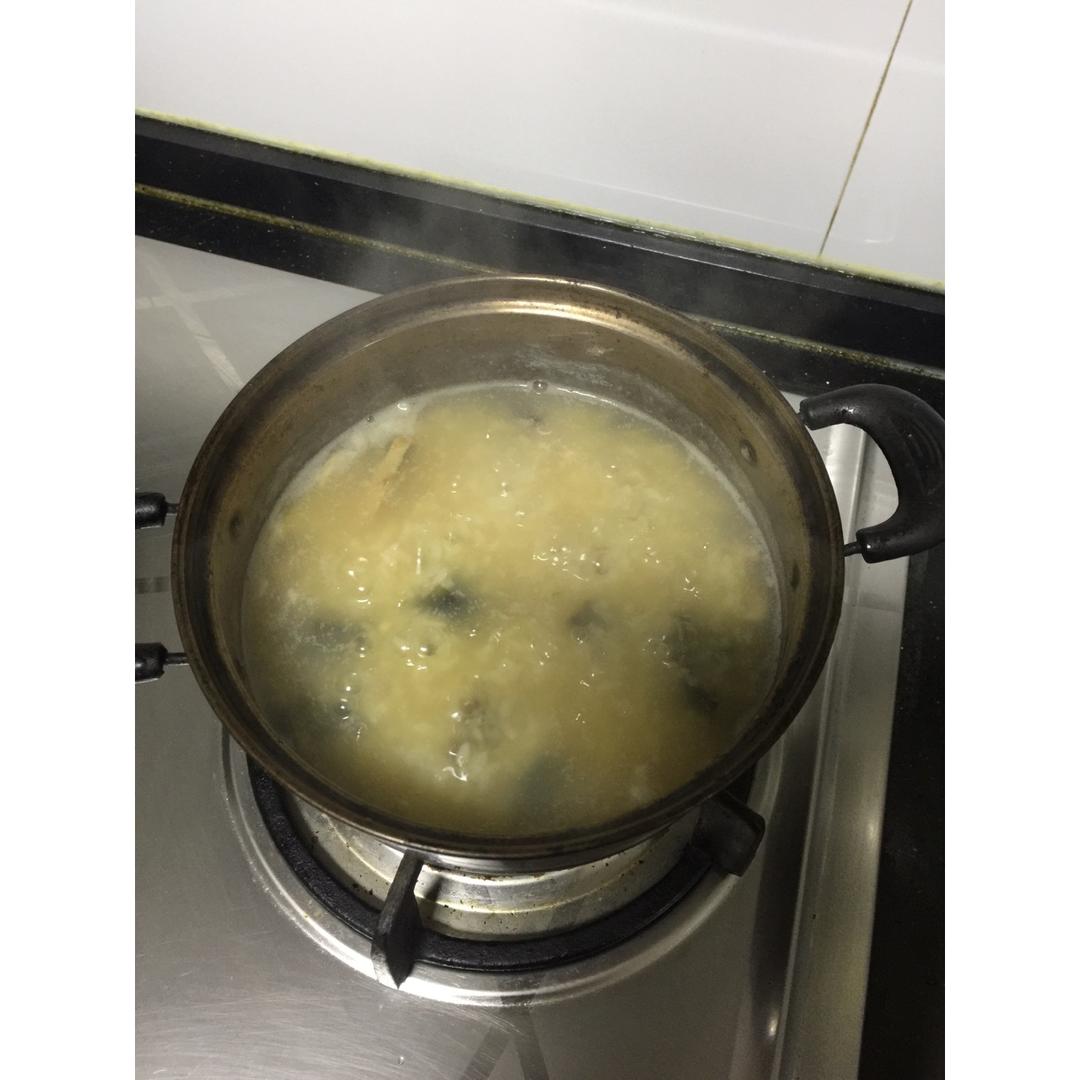 皮蛋瘦肉粥