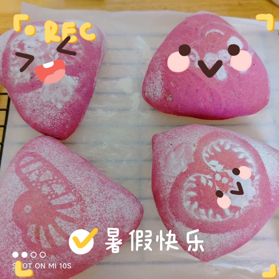 火龙果奶酪软欧包