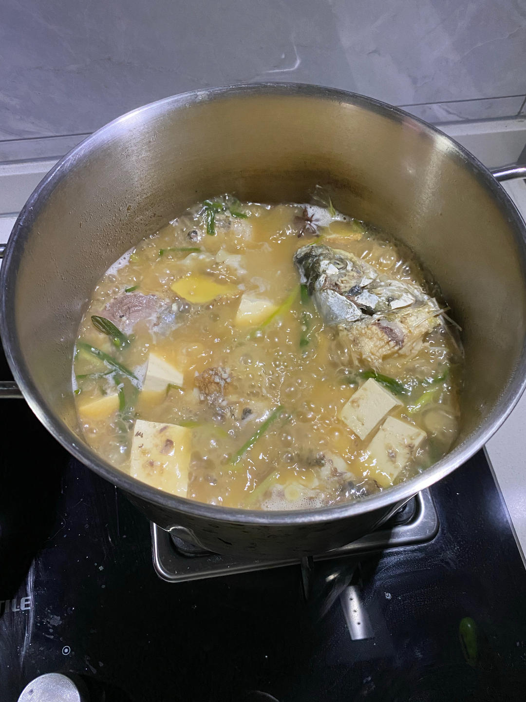 红烧鲤鱼炖豆腐