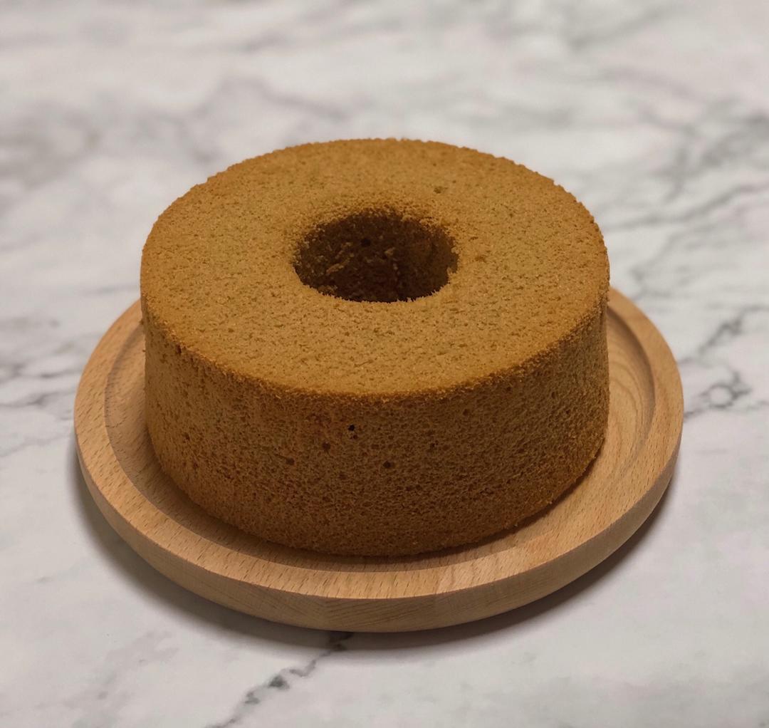 口味升级版～咖啡百利甜戚风（17cm或18cm中空模）