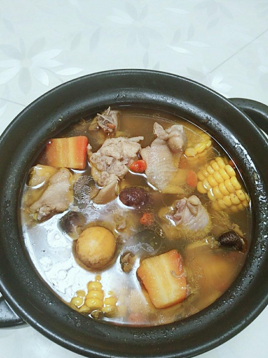 玉米鸡汤煲