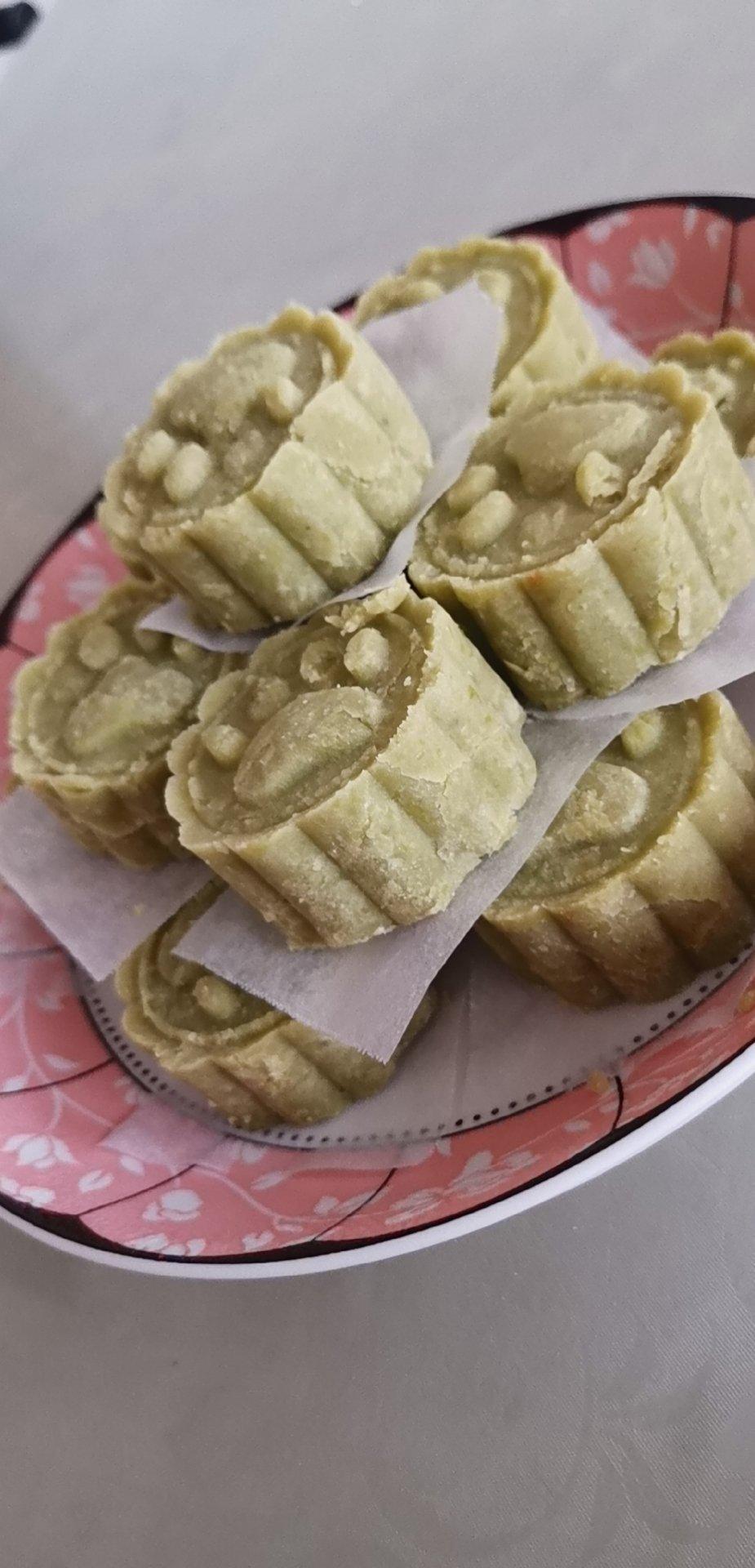 萌得不要不要的果果做的豌豆糕