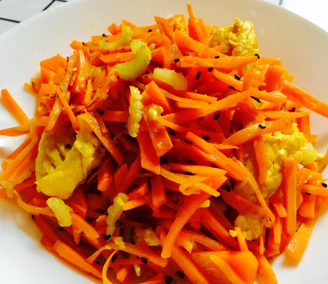 胡萝卜炒鸡蛋