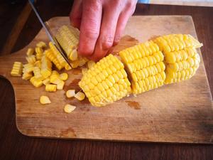 火龙果玉米粒的做法 步骤4