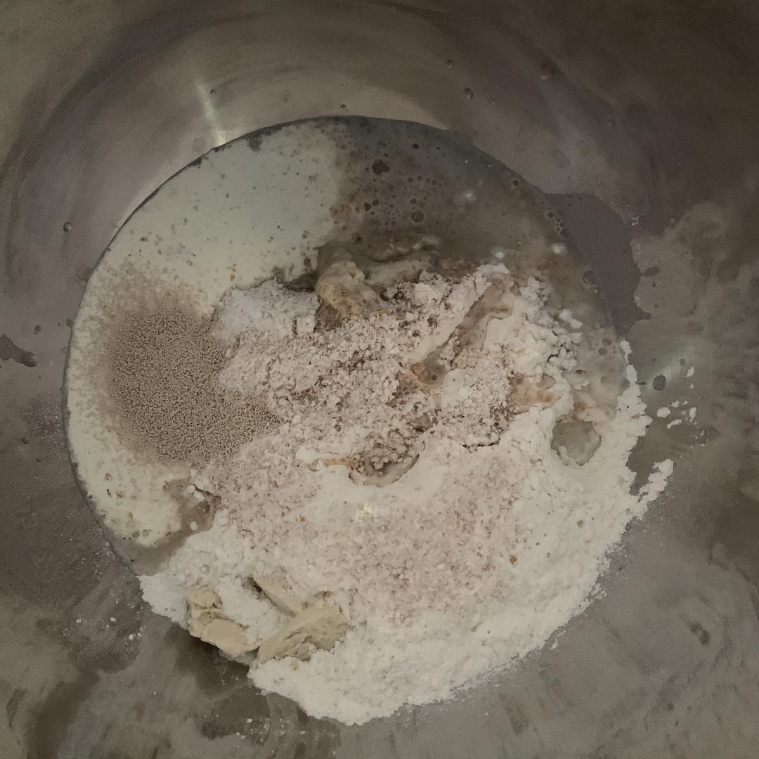 纯奶手撕吐司的做法 步骤1