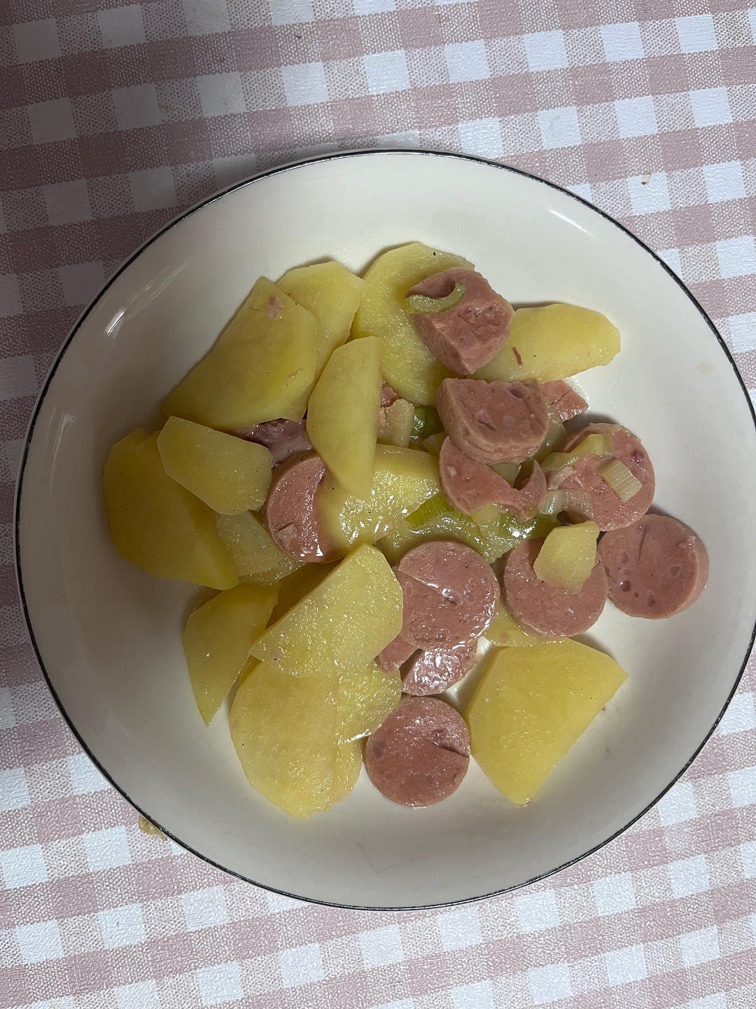 土豆片炒火腿肠