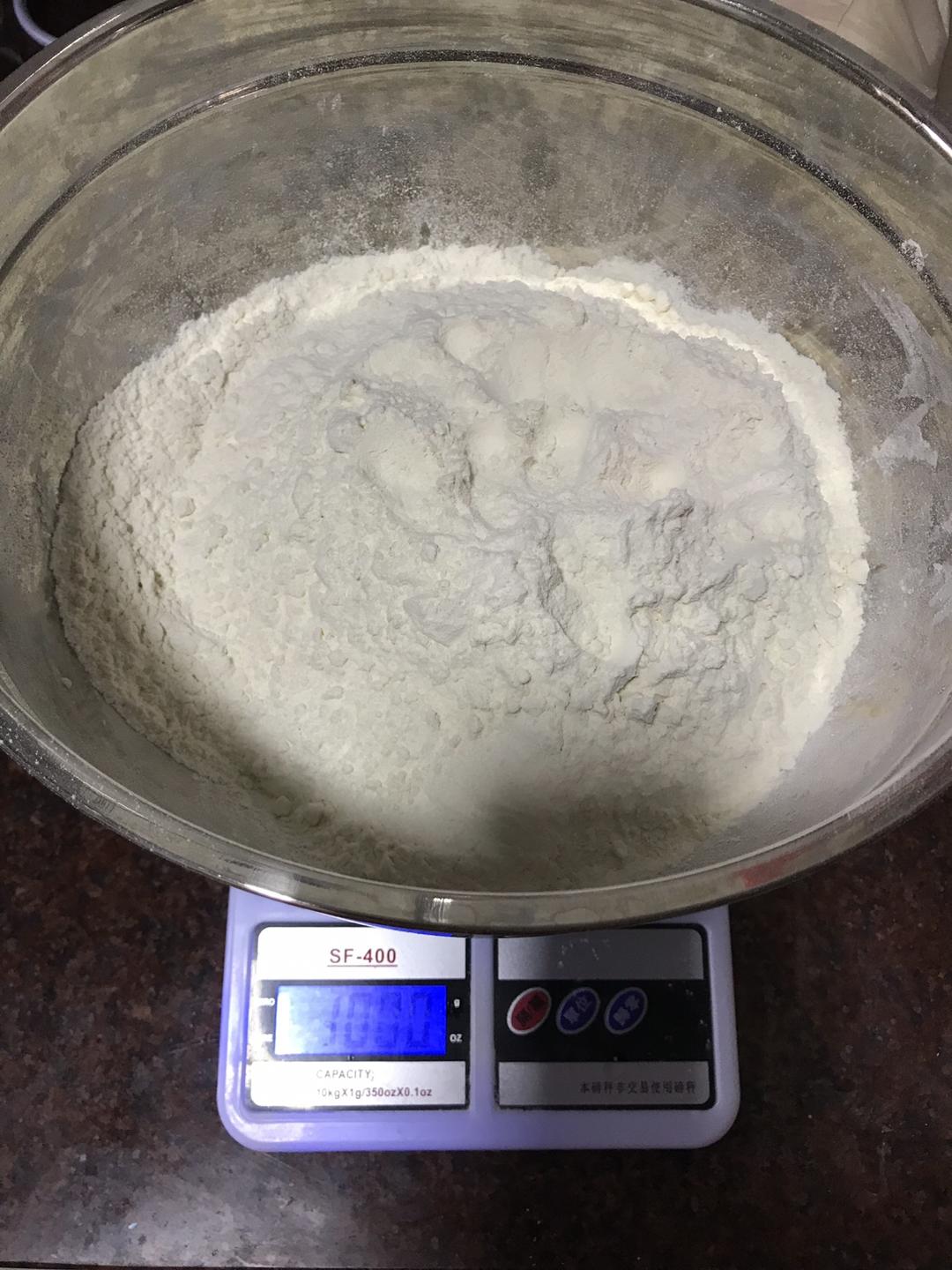 纯奶手撕吐司的做法 步骤1