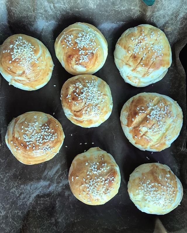 芝麻豆沙酥饼