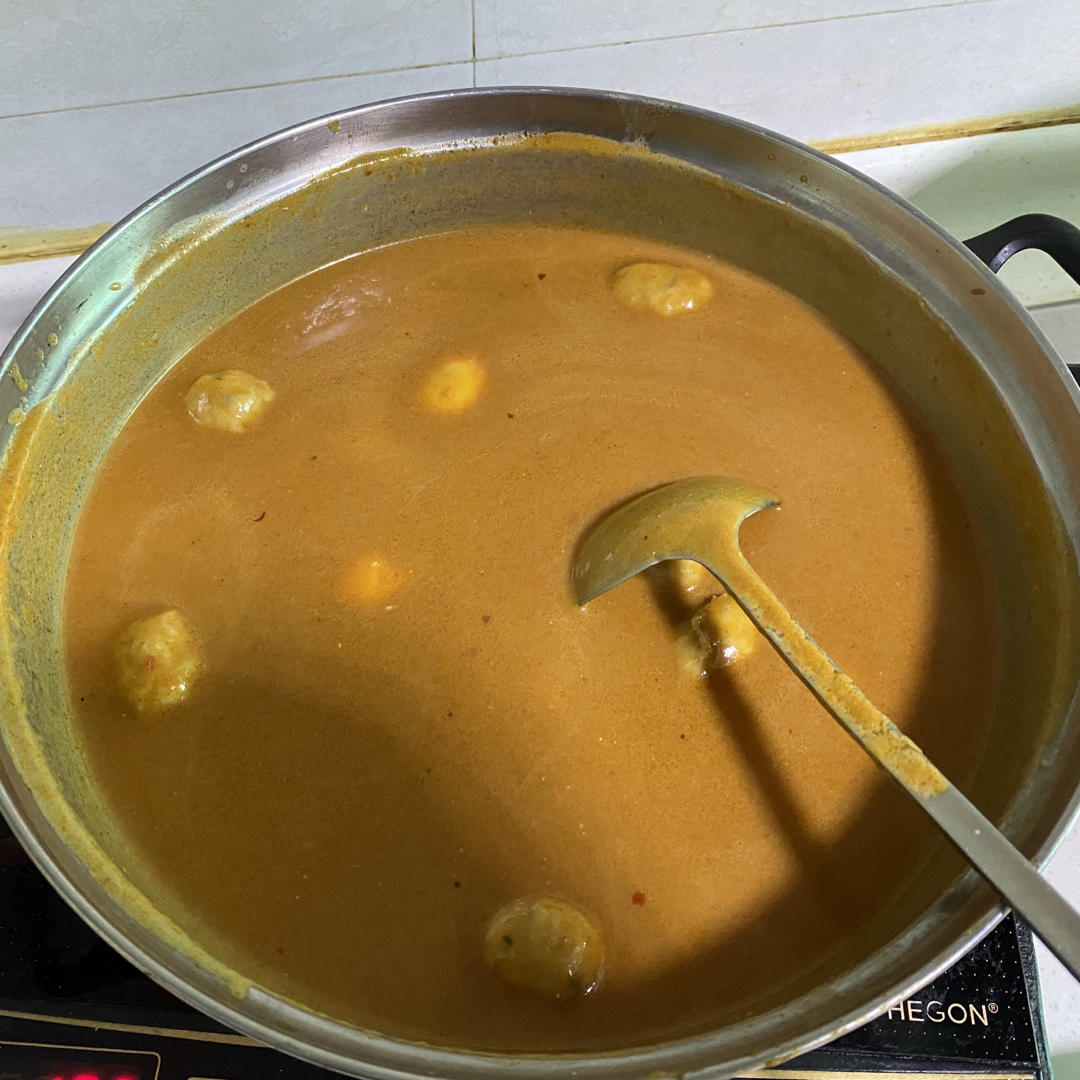 炒蔬菜大杂烩肉丸