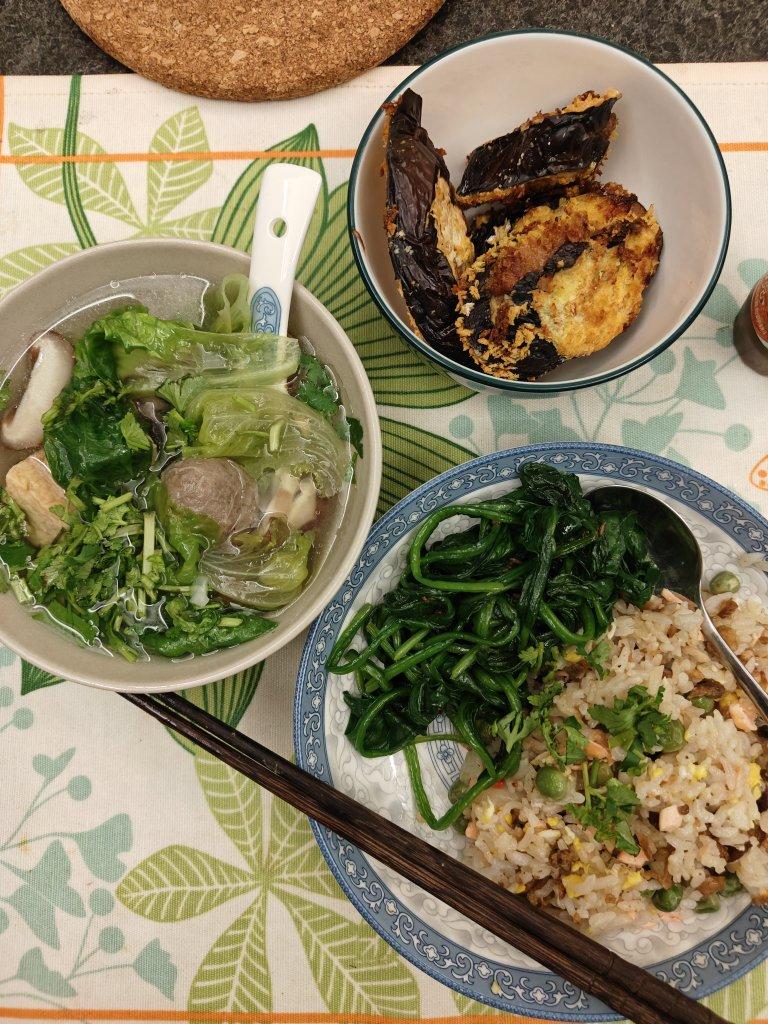 【孜然菠菜】菠菜吃出烧烤味，鲜嫩爽口一学就会！