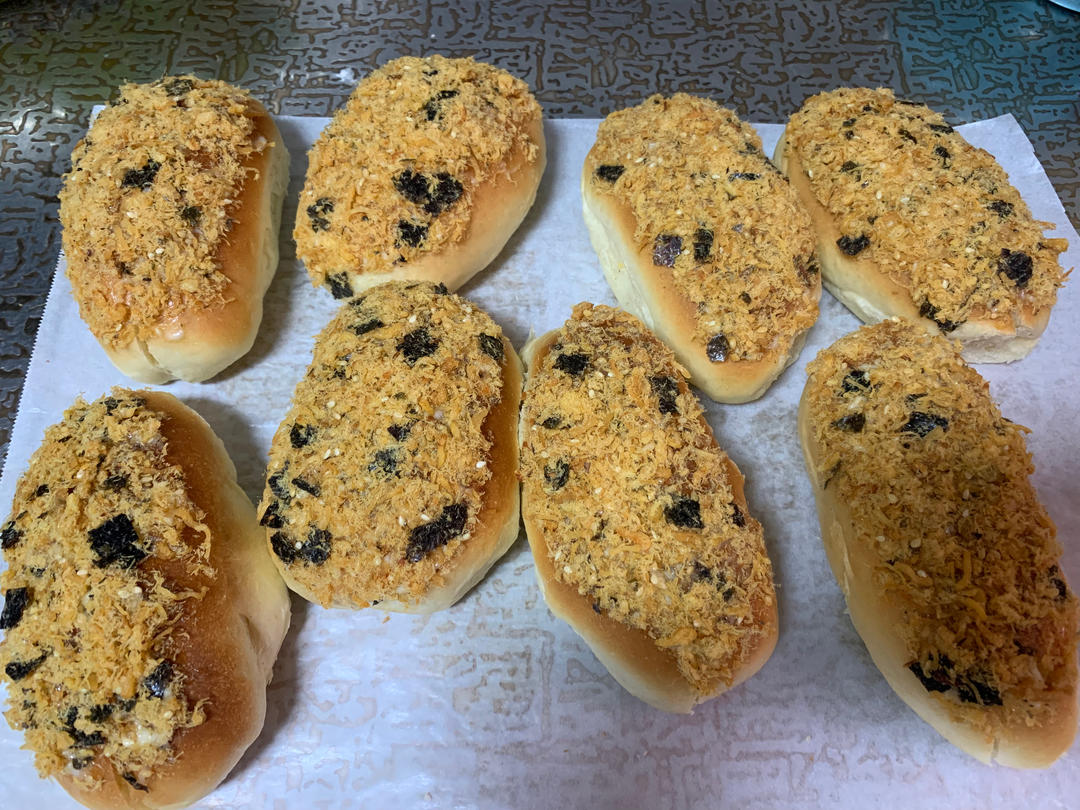 一个面团就能撑起一家店的台式面包—肉松包
