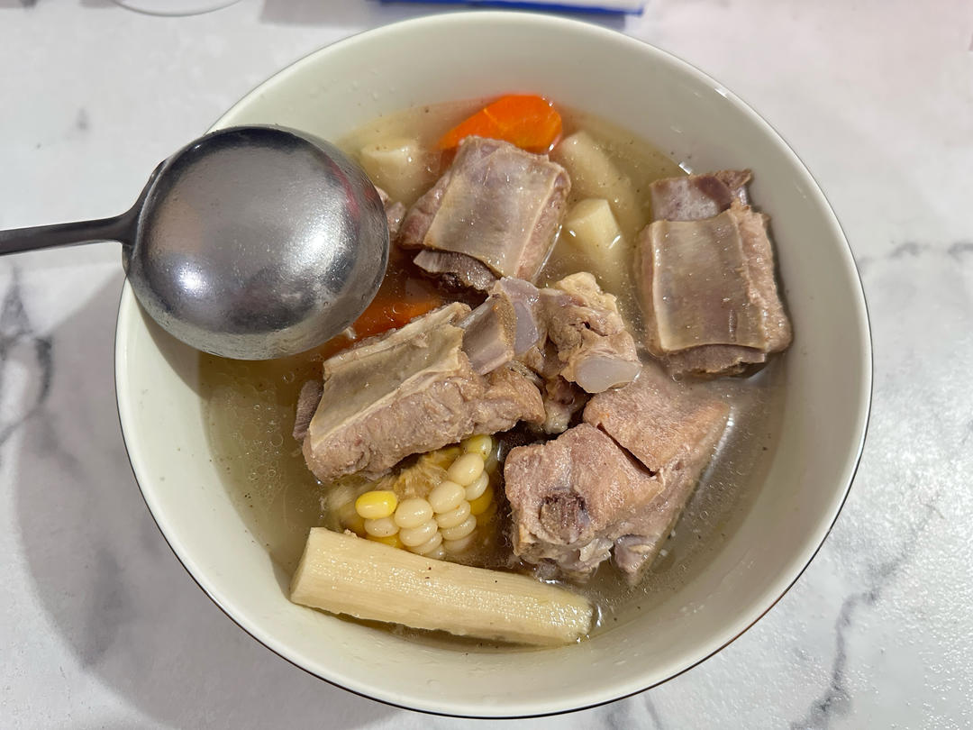 玉米排骨汤