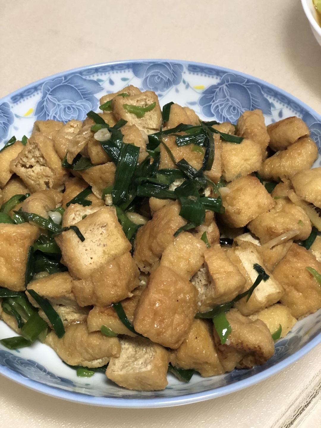 ㊙️🔥家常菜‼️蒜苗油豆腐‼️没有肉也下饭