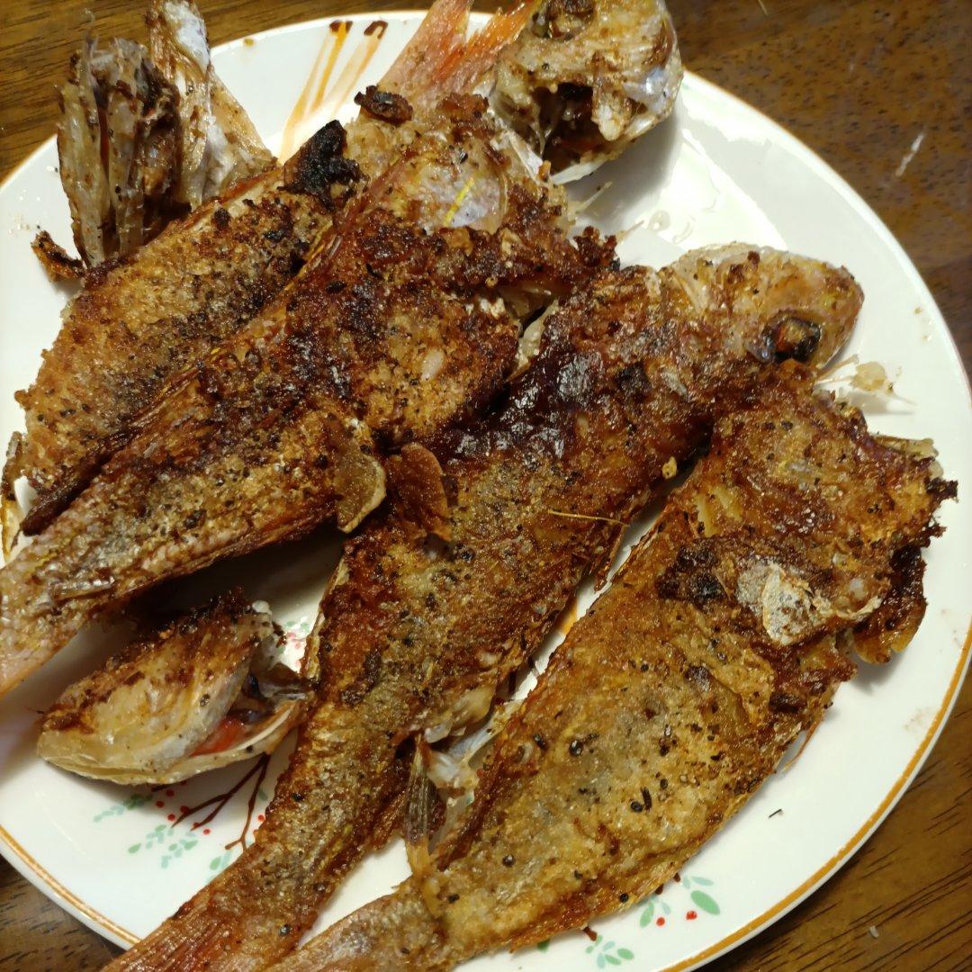 【香煎椒盐红杉鱼】肉质鲜美无小刺，煎着吃更香