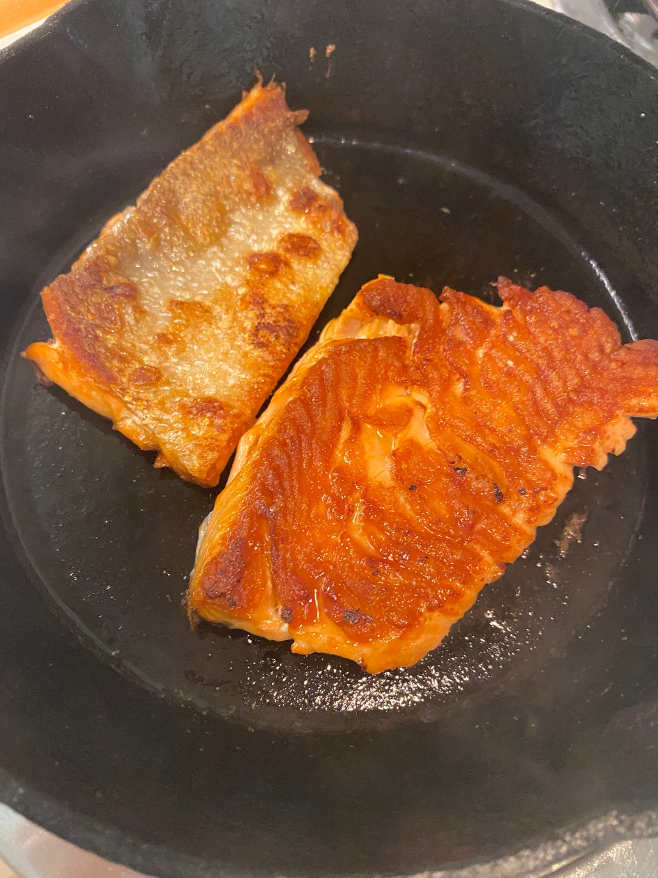 葱烧三文鱼的做法 步骤1