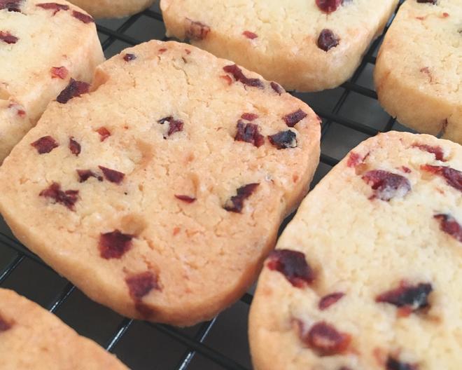 蔓越莓饼干｛细砂糖替换糖粉版｝——颗粒脆感控看过来的做法