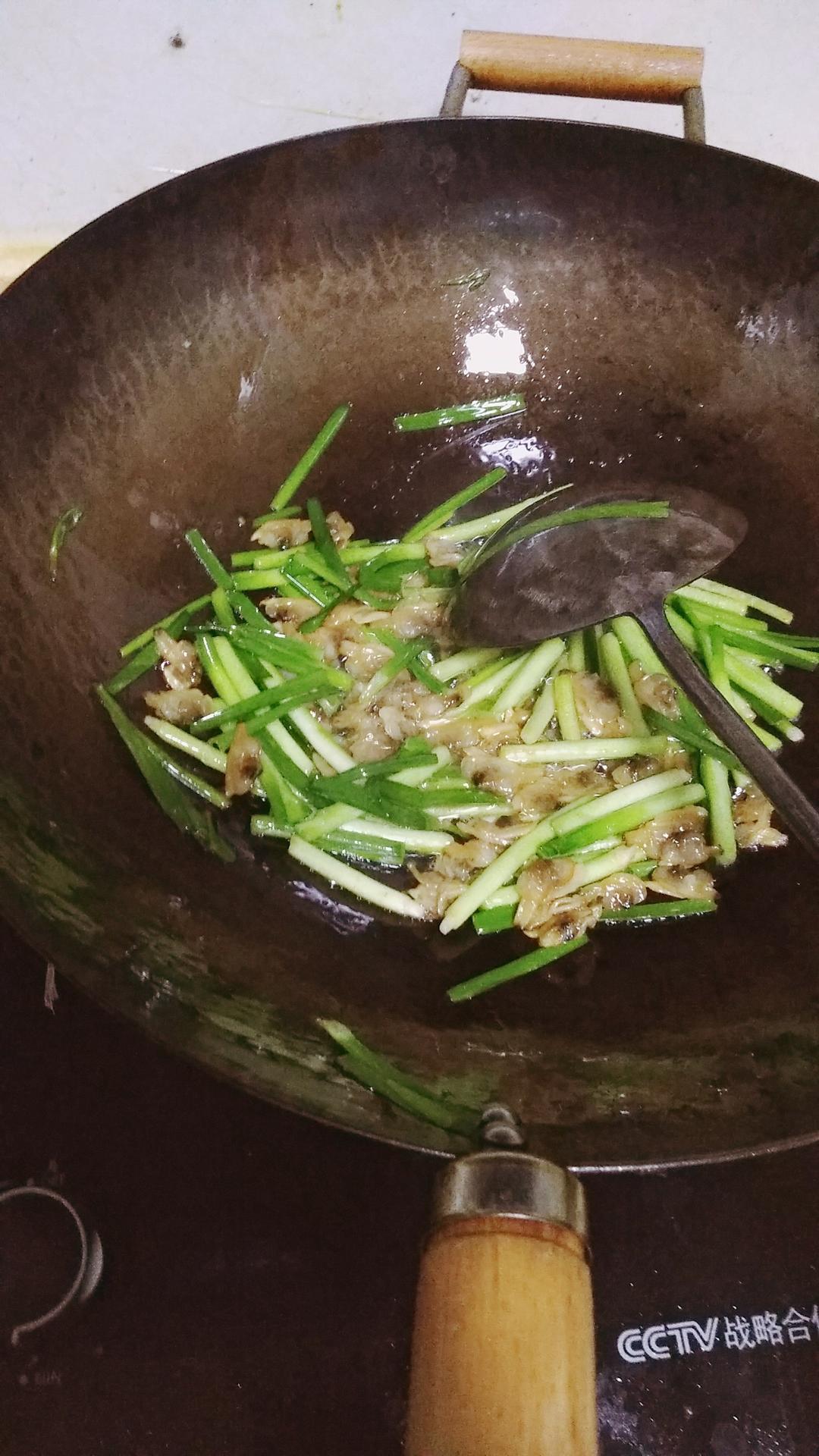 海蛎炒韭菜
