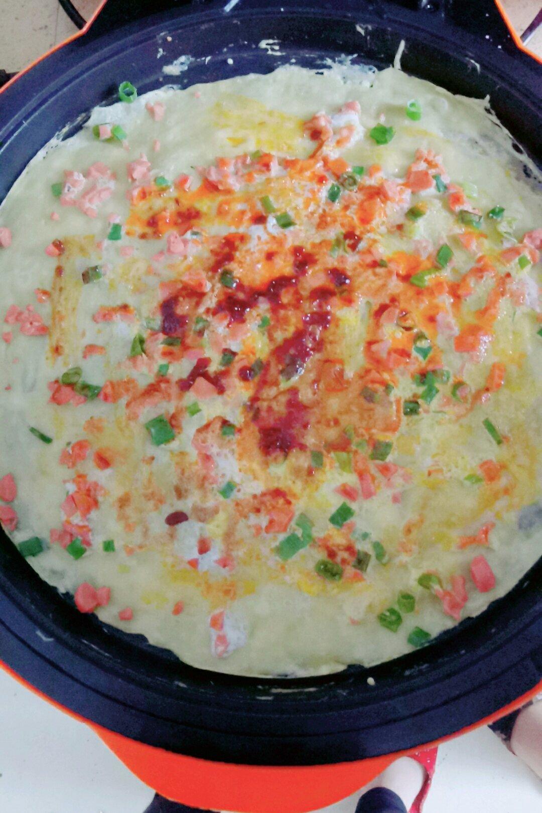 火腿肠葱花鸡蛋饼