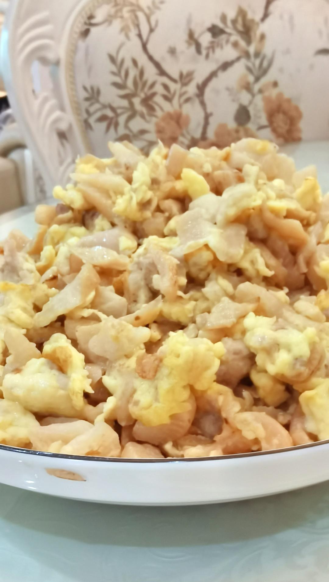 下饭神菜｜萝卜干炒蛋