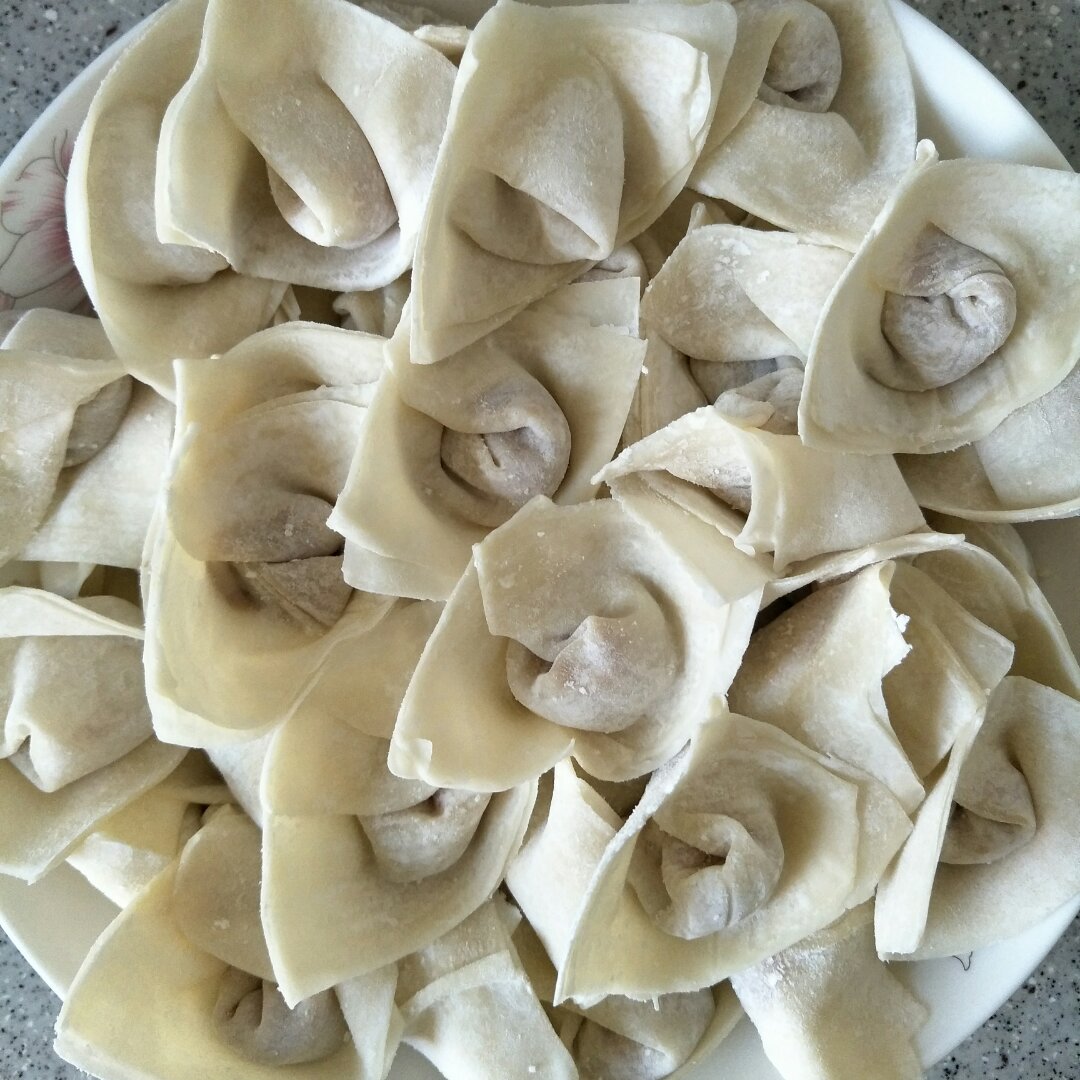 元宝馄饨的包法