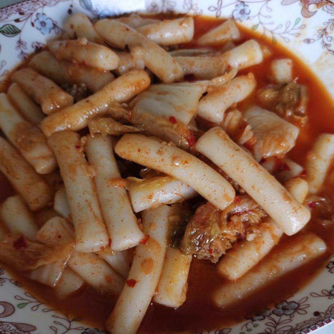 泡菜炒年糕