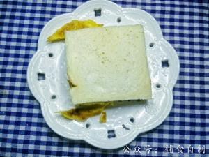 鸡蛋紫菜三明治的做法 步骤9