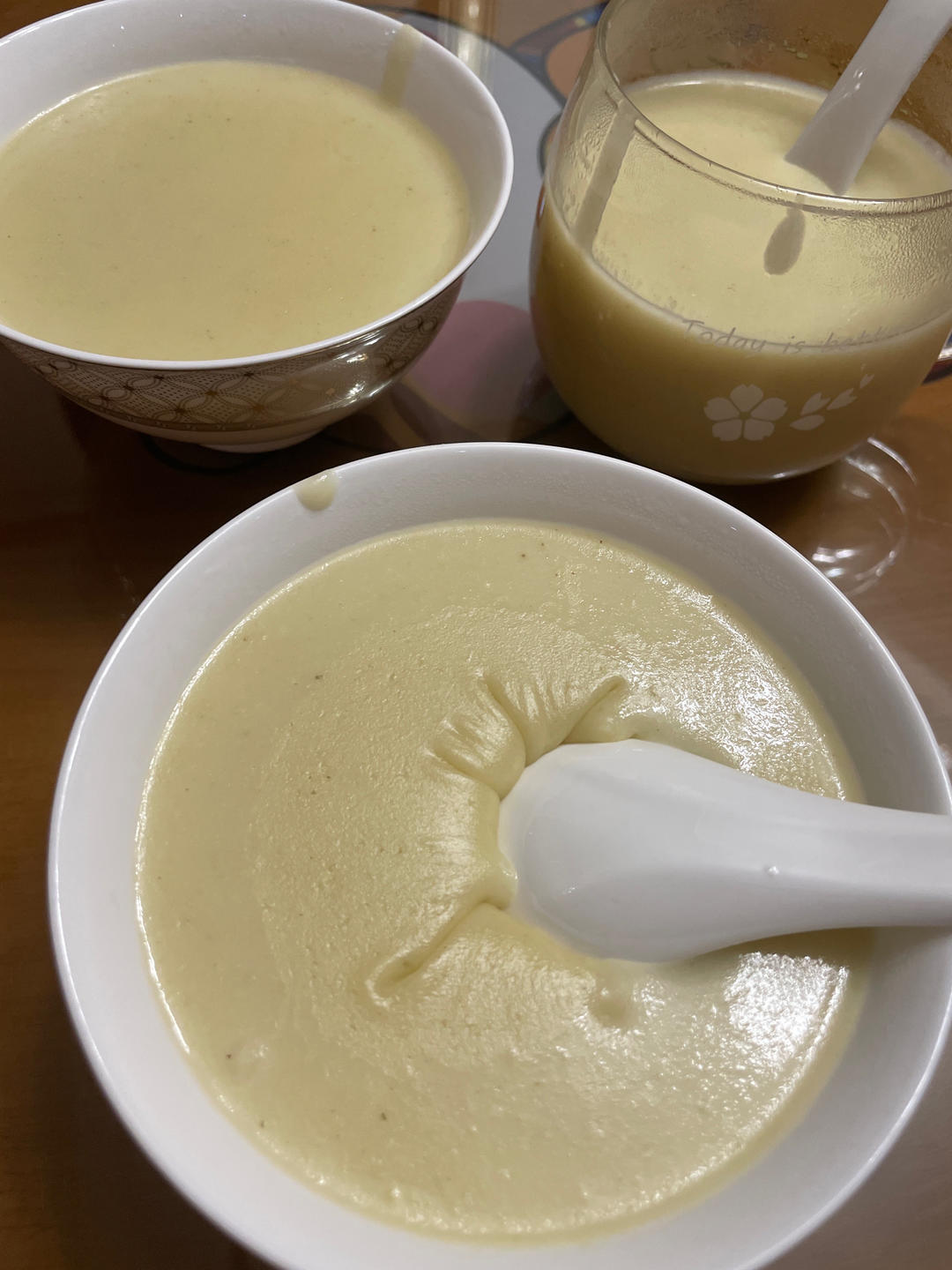 清火、养胃《百合山药米糊》