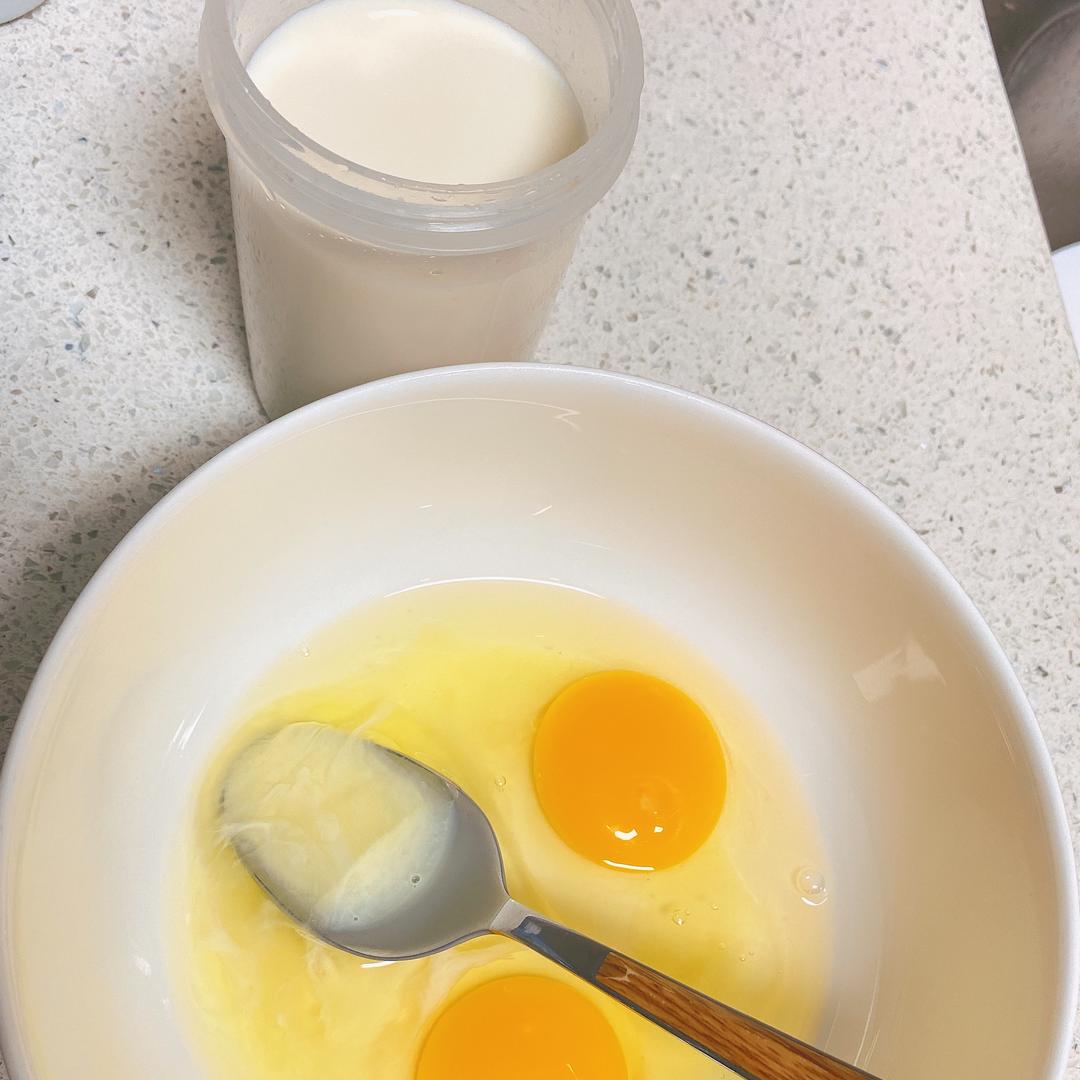 纯奶手撕吐司的做法 步骤1