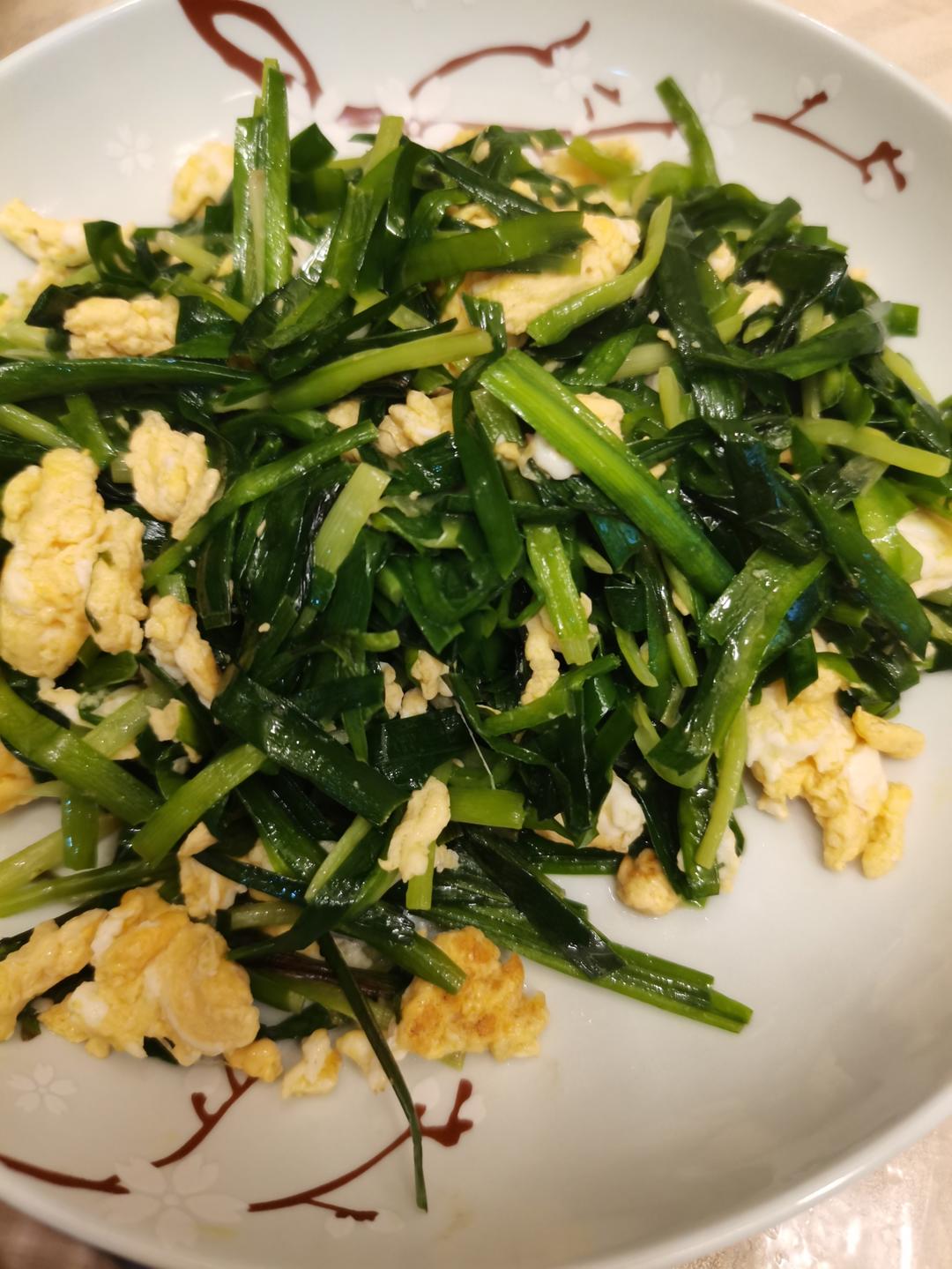 韭菜炒鸡蛋——三分钟快手下饭菜 掌握火候的秘诀